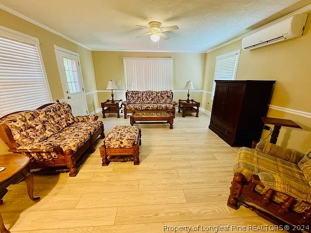 434 Windsor Rd — Photo 16