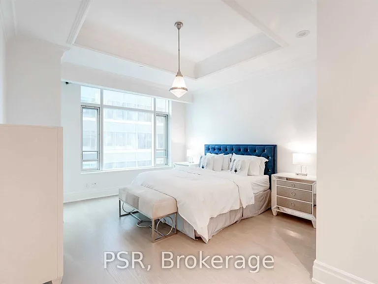 311 Bay St #3702 — Photo 11