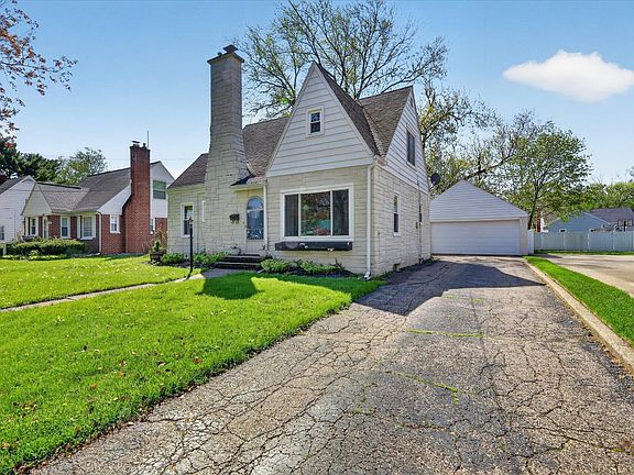 4th image of 1422 Reycraft Dr