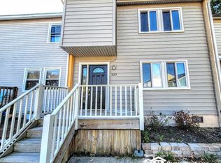 329 Cripple Creek Ct, Virginia Beach, VA 23452