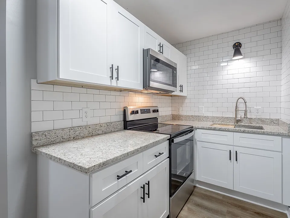 Discover Modern Living at Genesis Apartments Cleveland, TN