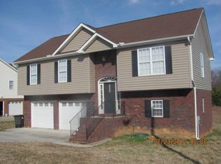 4525 Lasley Dr, Winston Salem, NC 27105