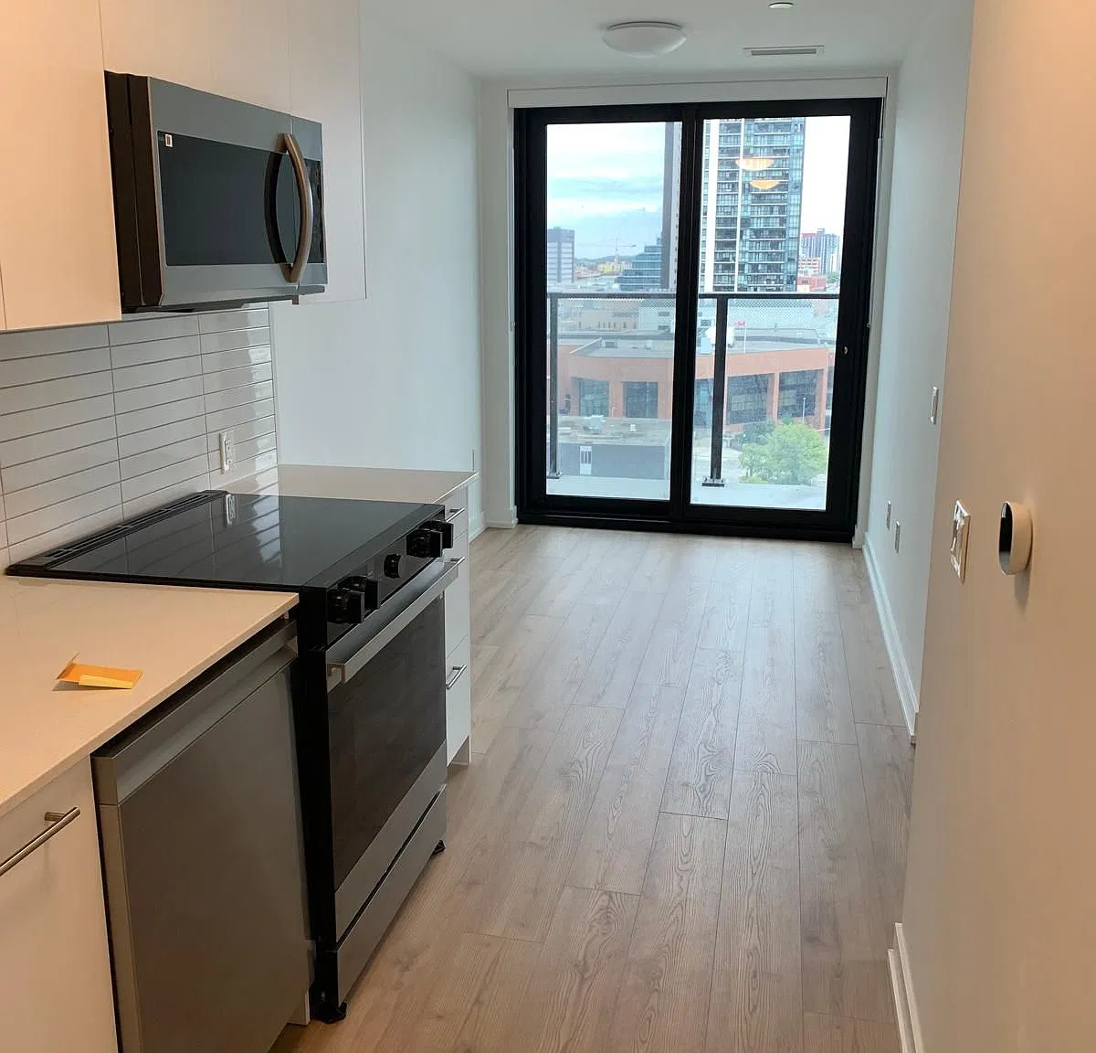 1 bed, $1,699 — Photo 1