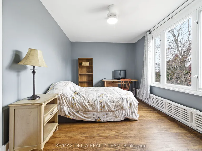 703 Front St N — Photo 11