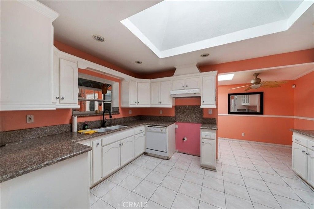 16318 S Denver Ave, Gardena, CA - View 6