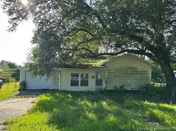 1111 Summit St, Lake Charles, LA 70615