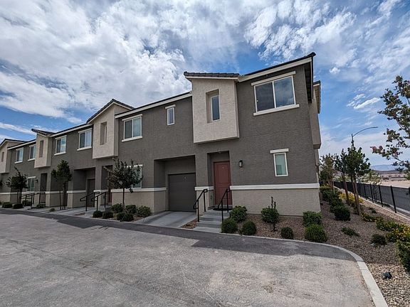 2nd image of 12103 Mojave Gold Rd Unit 4