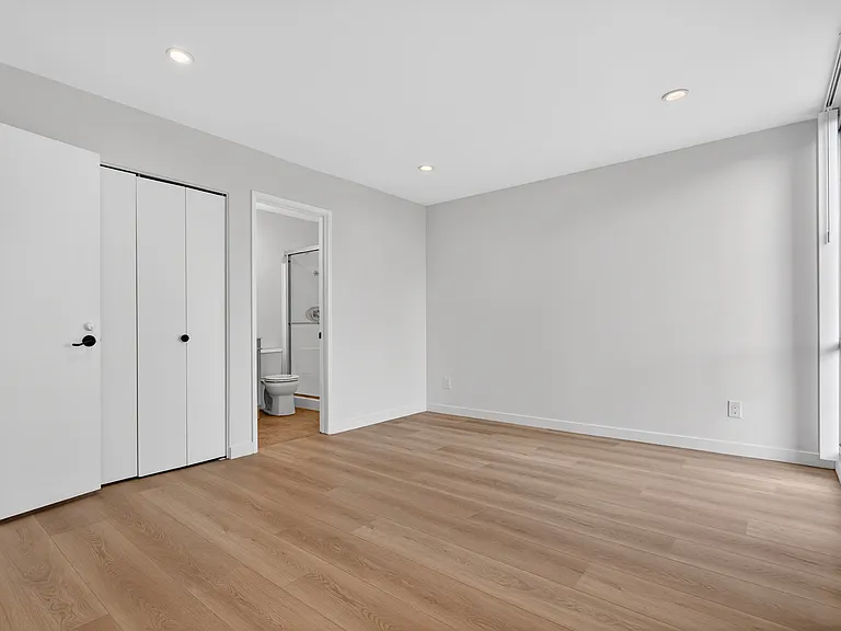 8601 International Ave #119 — Photo 29