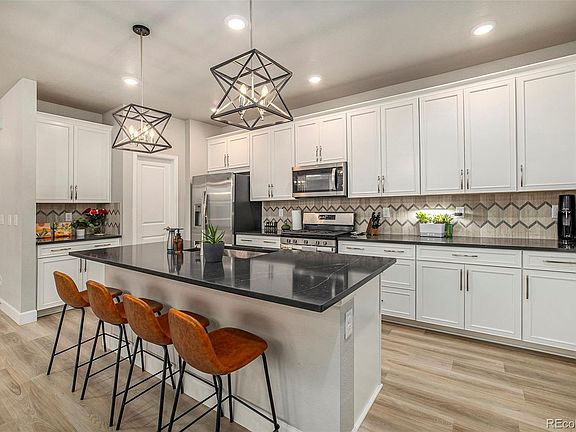 4th image of 8324 Holman Street #B