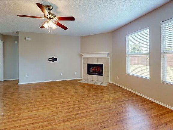 3rd image of 9960 Thomas Jefferson Dr