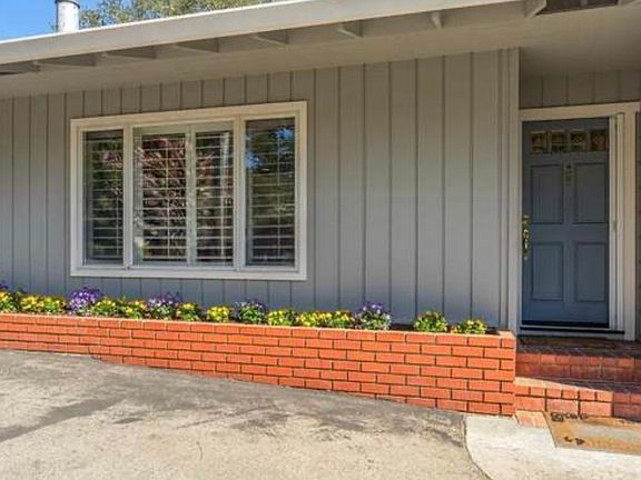 2nd image of 114 La Canada Way