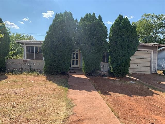 1st image of 2234 N Mockingbird Ln