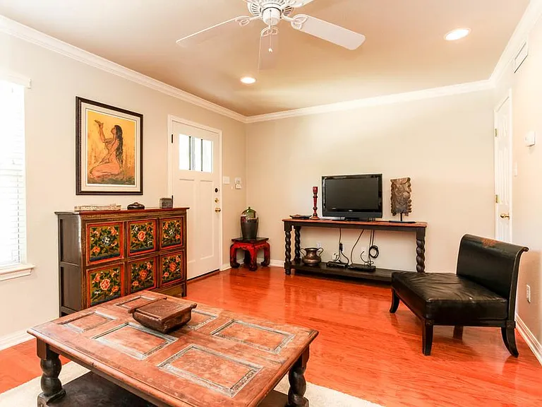 1500 E Side Dr #117-A — Photo 3