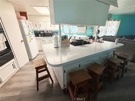 2nd image of 3825 Crestmore Rd Spc 398
