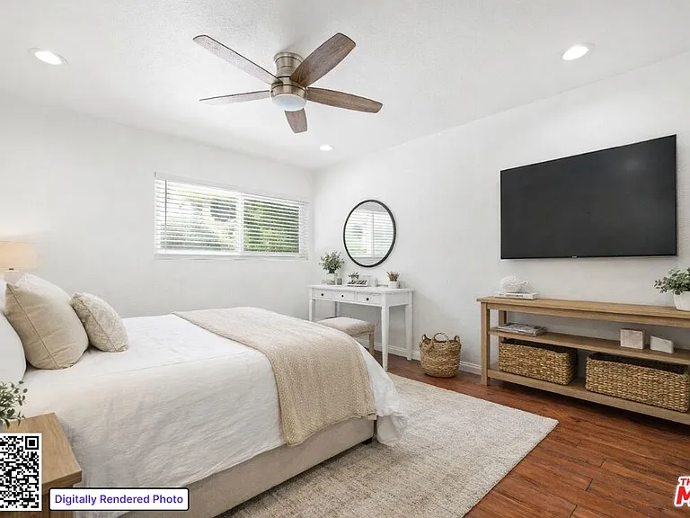 10757 Hortense St #303 — Photo 14