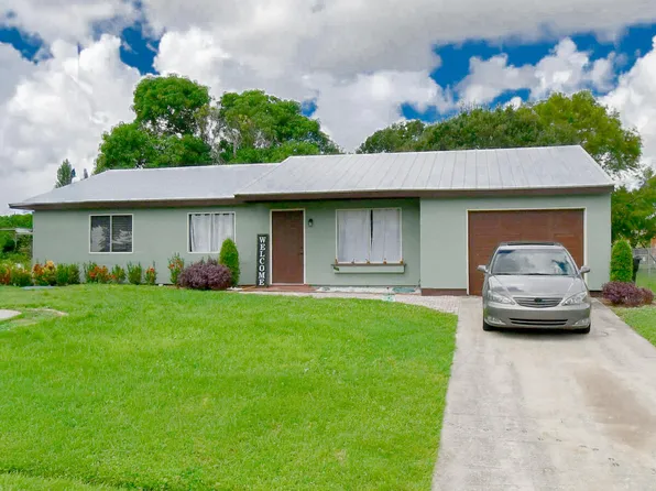 2252 SE Aneci Street, Port St Lucie, FL 34953