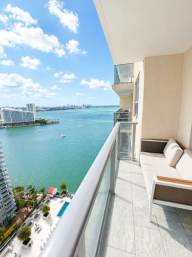 1155 Brickell Bay Dr Photo 1