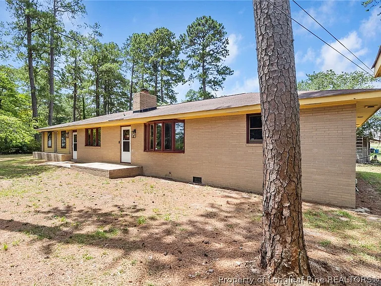 3450 Cornell Dr — Photo 3