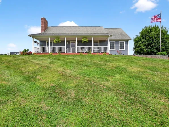 840 Fox Valley Rd, Marion, VA 24354
