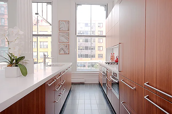 Sold by Gold Coast Capital Resources, LLC | media 10