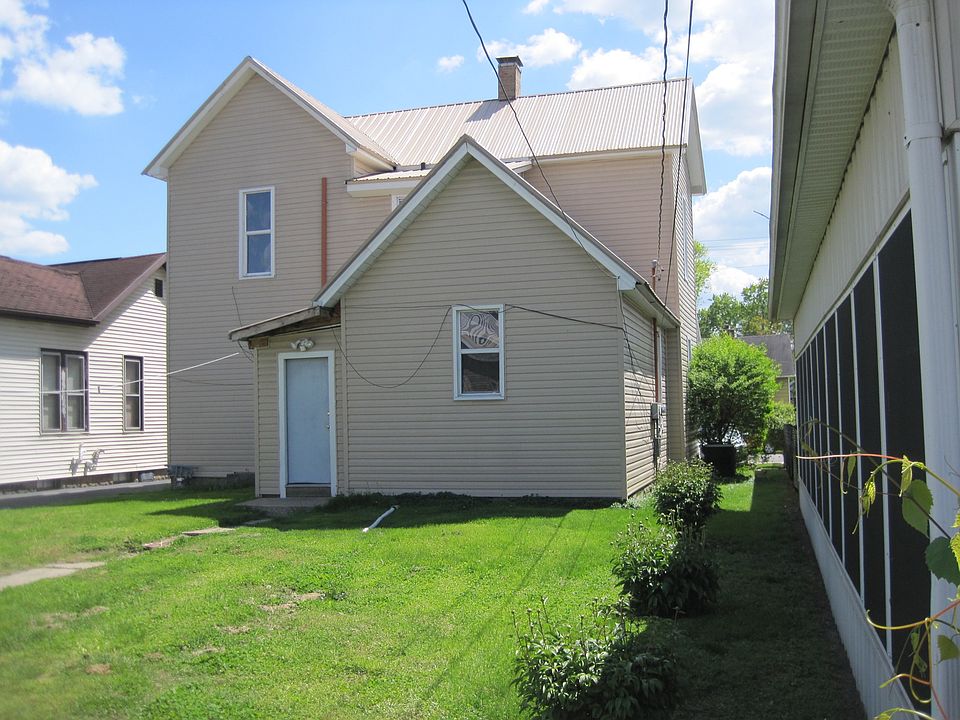 2nd image of 1520 Spruce St
