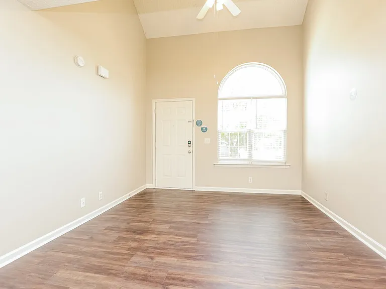 4829 Nina Marie Ave — Photo 5