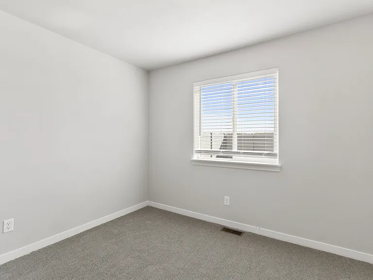 1876 Gage Ave — Photo 15