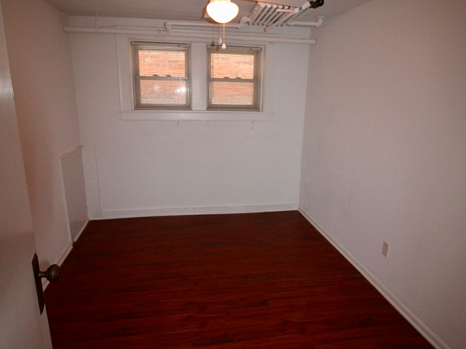 1st image of 17315 Madison Ave APT 1