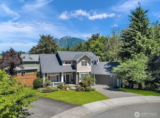 1075 SW 12th St, North Bend, WA 98045