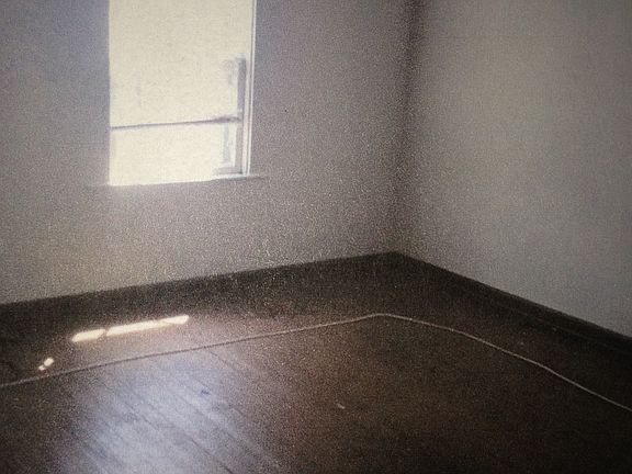 4th image of 87 Pine St #2