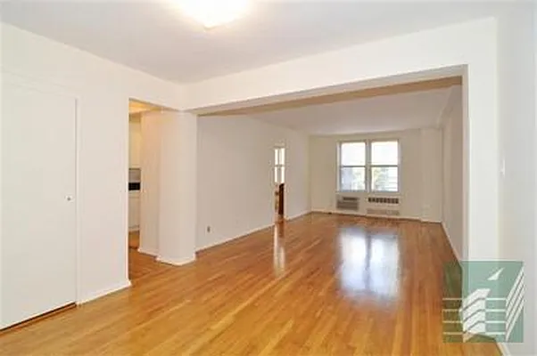 Sold by Argo Residential | media 35