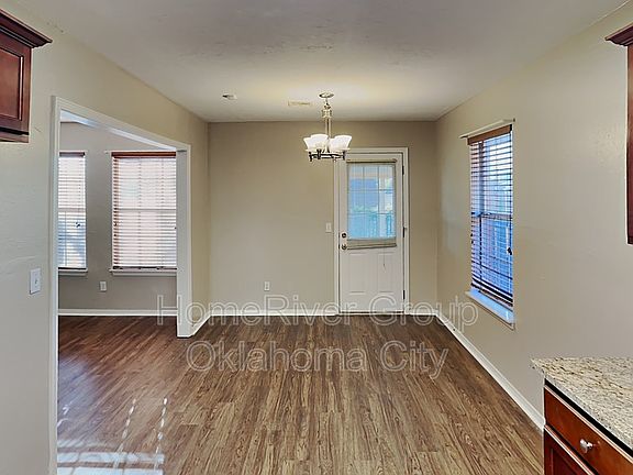 4th image of 704 Tumbleweed Dr