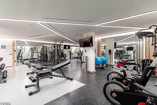 Rented by Highline Residential | media 26