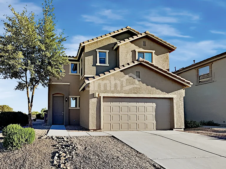 902 E Autumn Harvest Pl — Photo 1