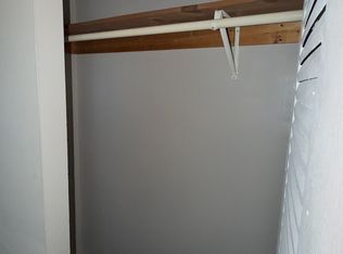 508 Elm Ridge Rd FLOOR 1, Carpentersville, IL 60110