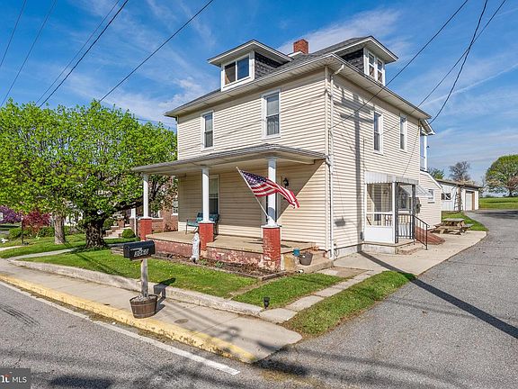 2nd image of 3060 Westminster St