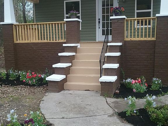 Front Perenial Landscaping