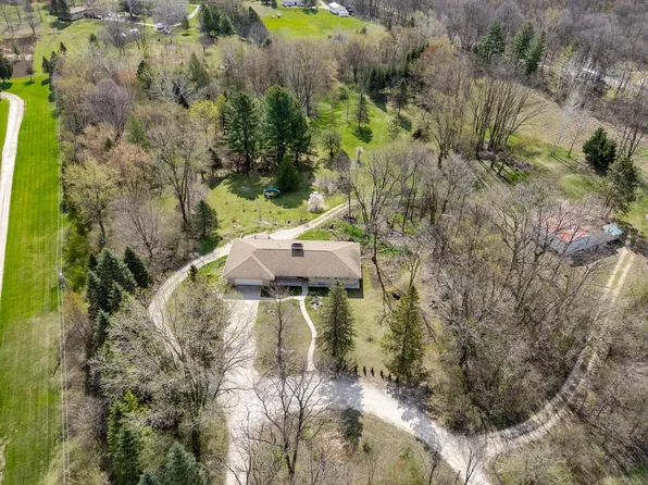 6378 Pleasant Hill DRIVE, West Bend, WI 53095