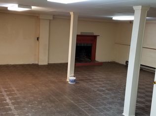 408 Sioux Rd, Bristol, VA 24201