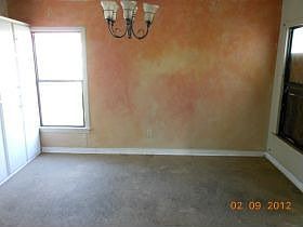 3rd image of 2301 Bonnie Brae Ave