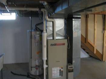 2nd image of 19153 Hyde Park Ct