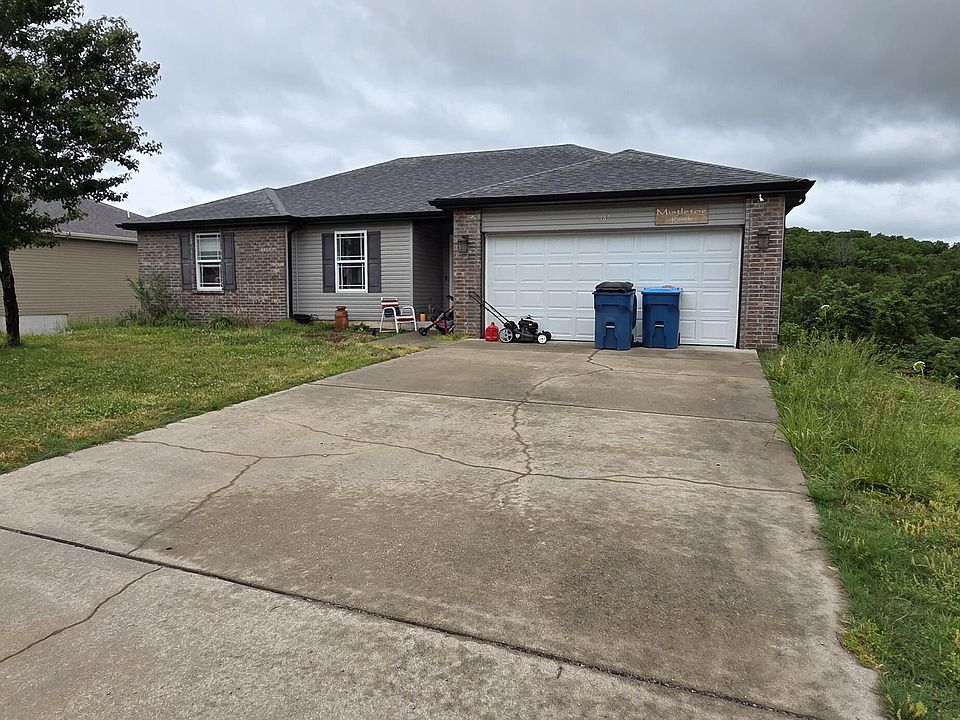 1st image of 487 Amber Avenue