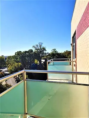 Rented by Ridgewood Capital NYC LLC | media 7
