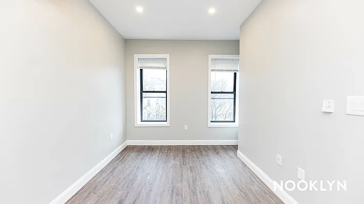 Rented by Nooklyn NYC LLC | media 13