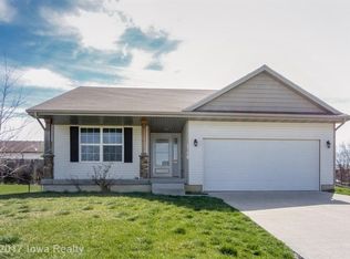 1708 Apple Dr, Indianola, IA 50125