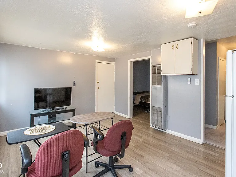 203 N Pennsylvania St #2 — Photo 5