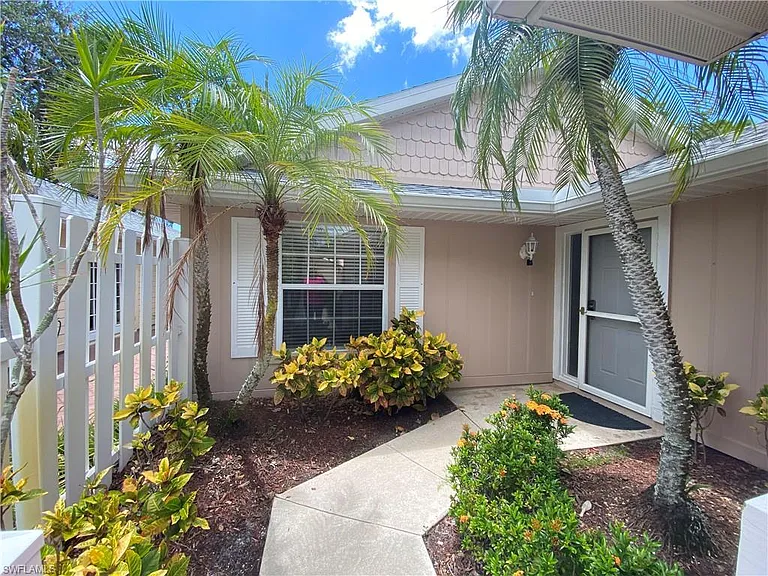 14805 Crooked Pond Ct — Photo 3