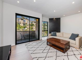 2307 Fox Hills Dr APT 203, Los Angeles, CA 90064