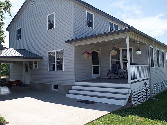 3rd image of 15812 N 225th St