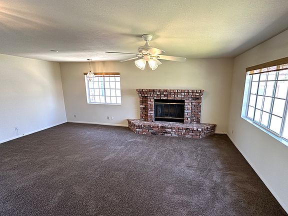 5th image of 23031 Compass Dr